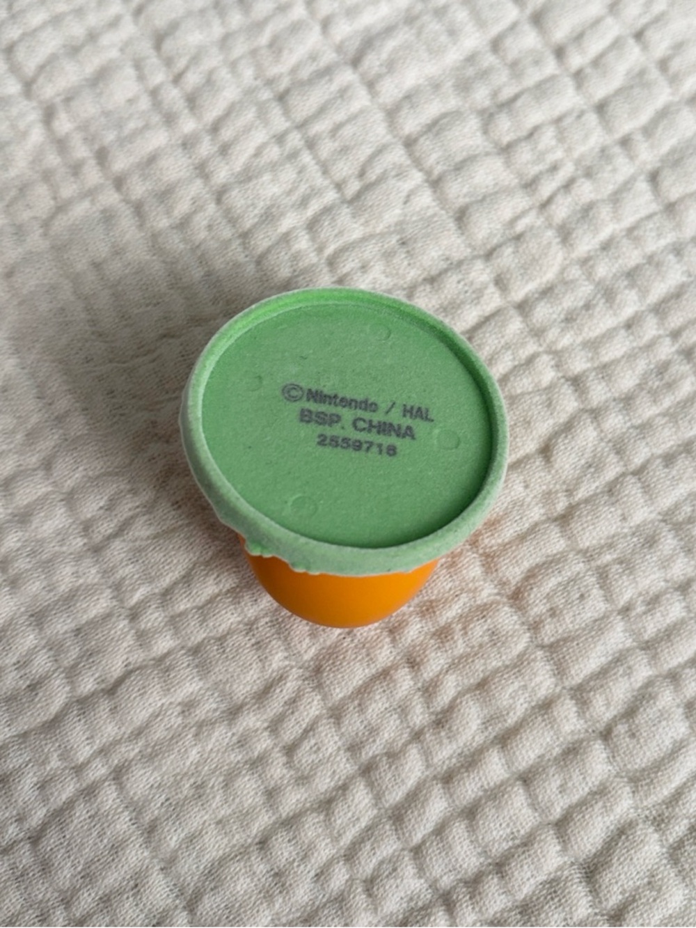 Kirby Fluffy Puffy Play in the Flower Waddle Dee 2″ Figure - Picture 3 of 3